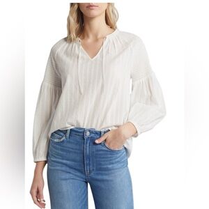 CASLON SMOCKED SWISS DOT PEASANT TOP NEW!!